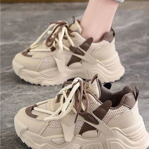 SHEIN Beige and Brown Women's Sneakers